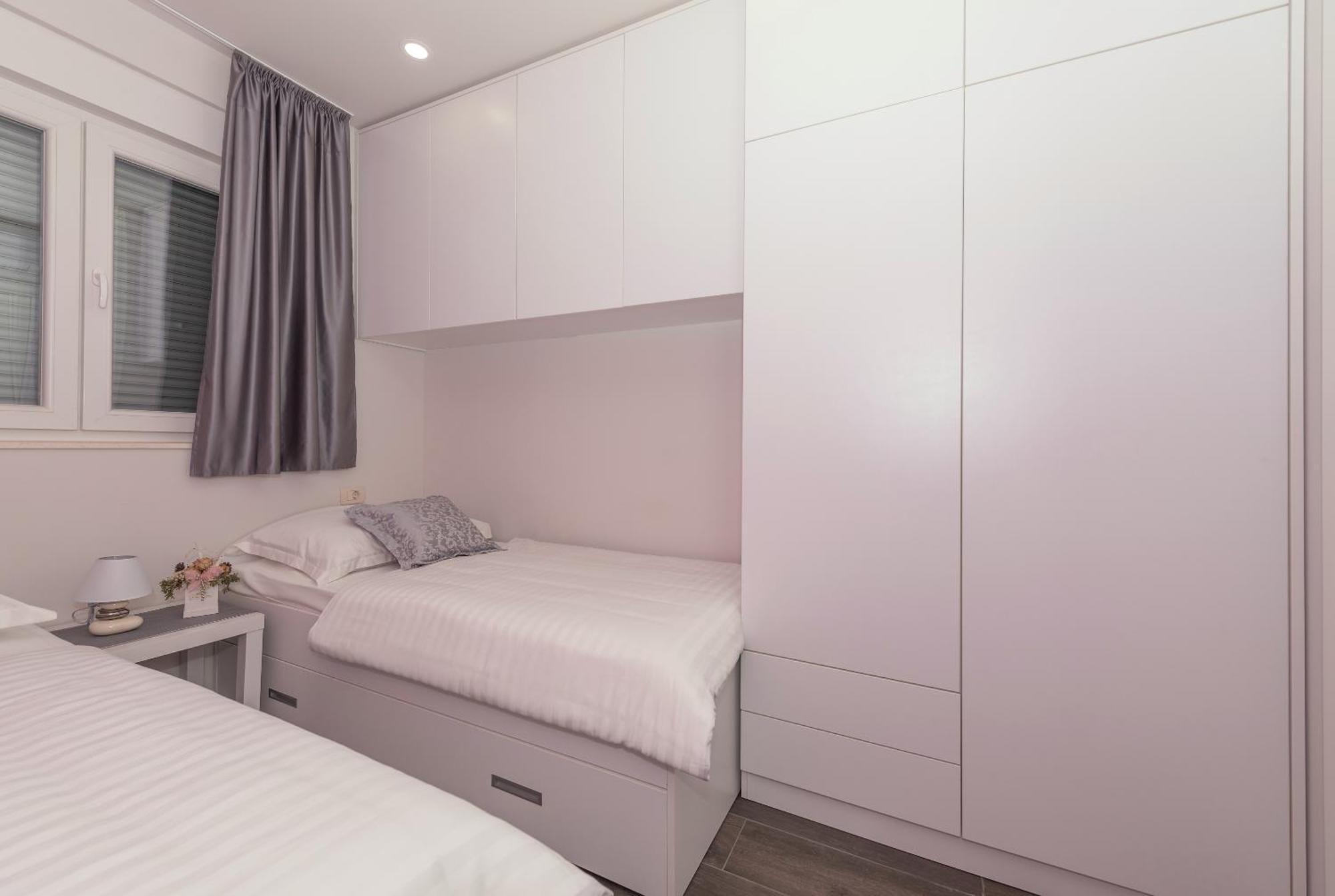 Kati Apartment มาคาร์สกา ภายนอก รูปภาพ