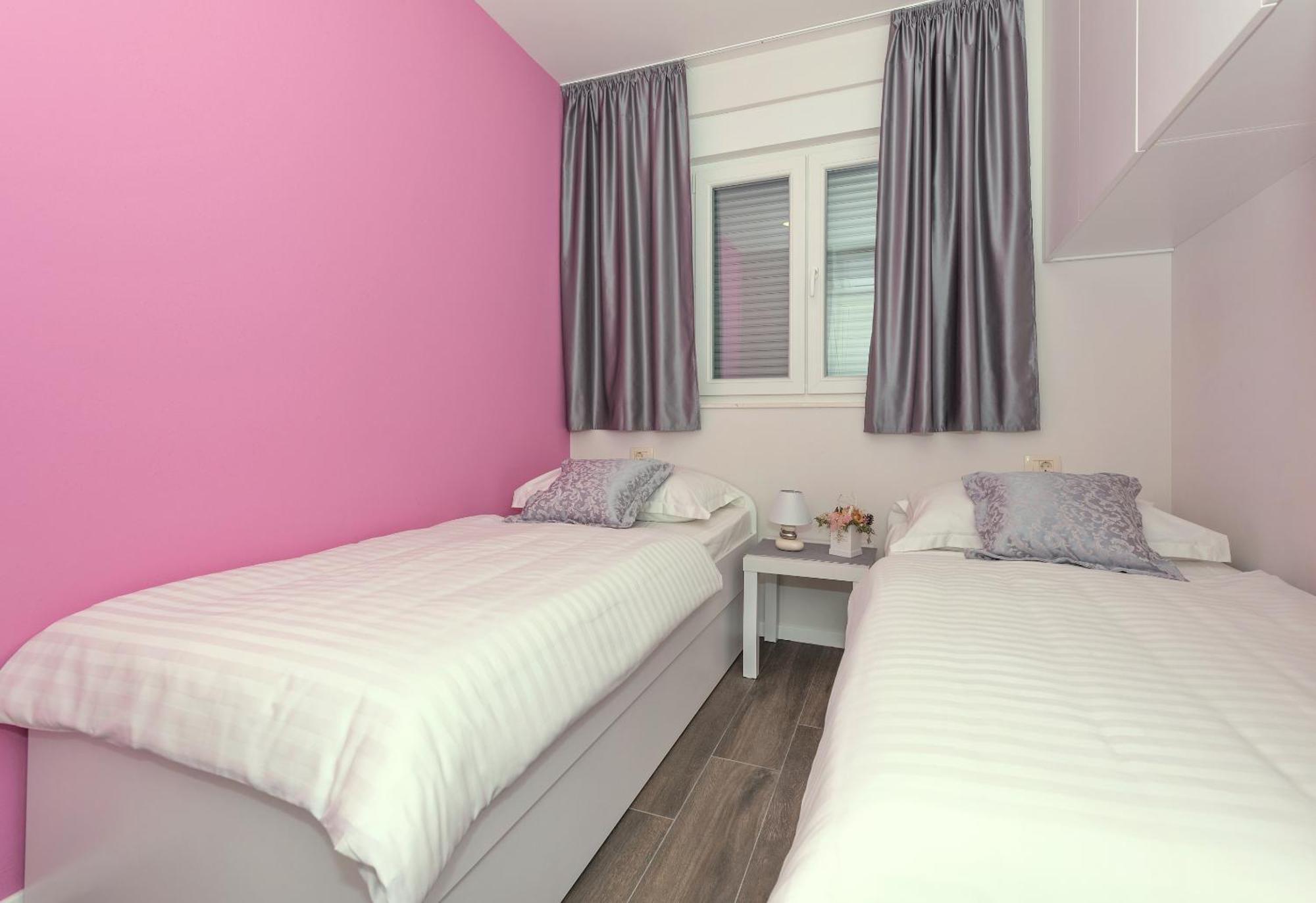 Kati Apartment มาคาร์สกา ภายนอก รูปภาพ